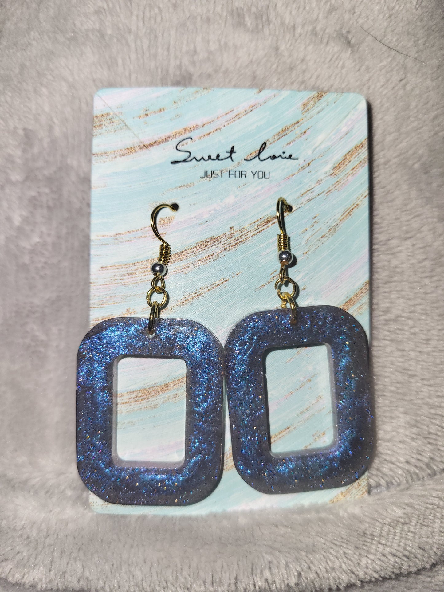 Homemade purple/blue dangling earrings