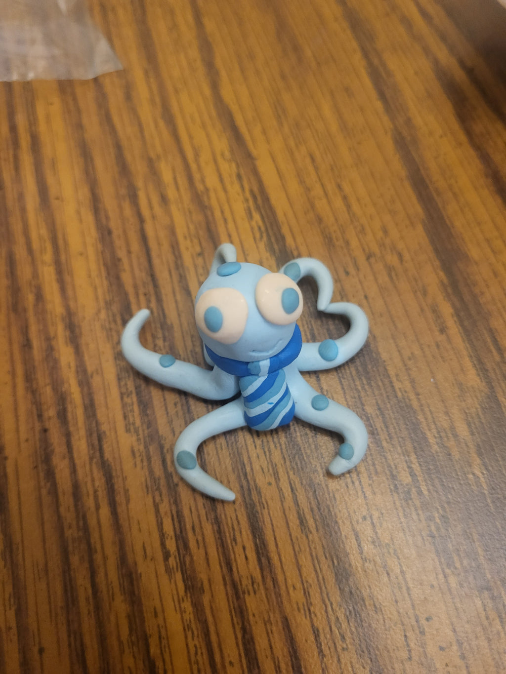 Mini clay figurines