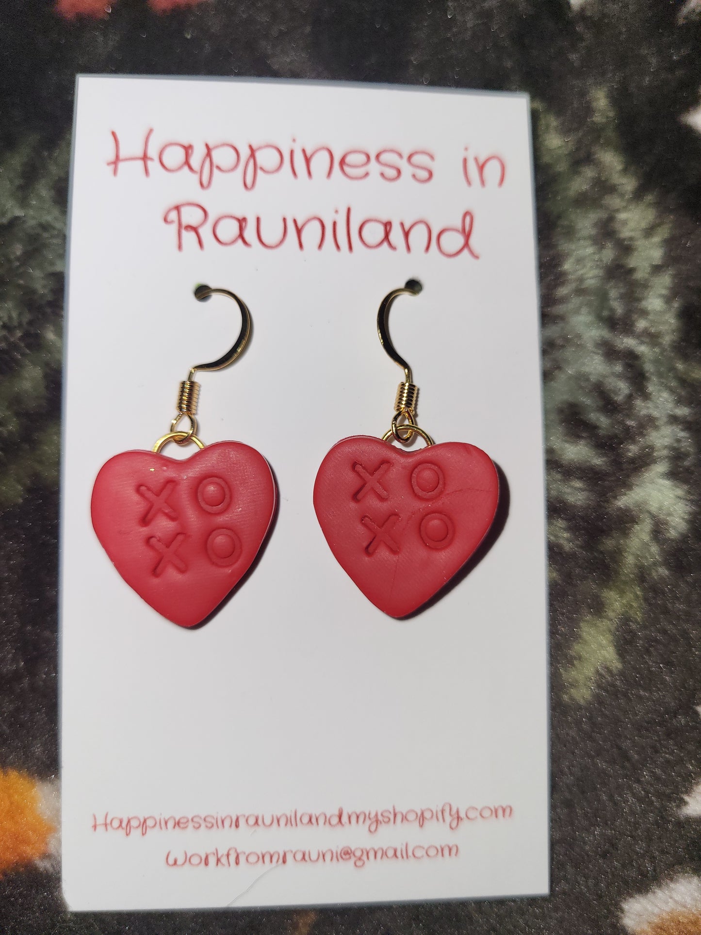 Handmade dangling "XOXO" earrings