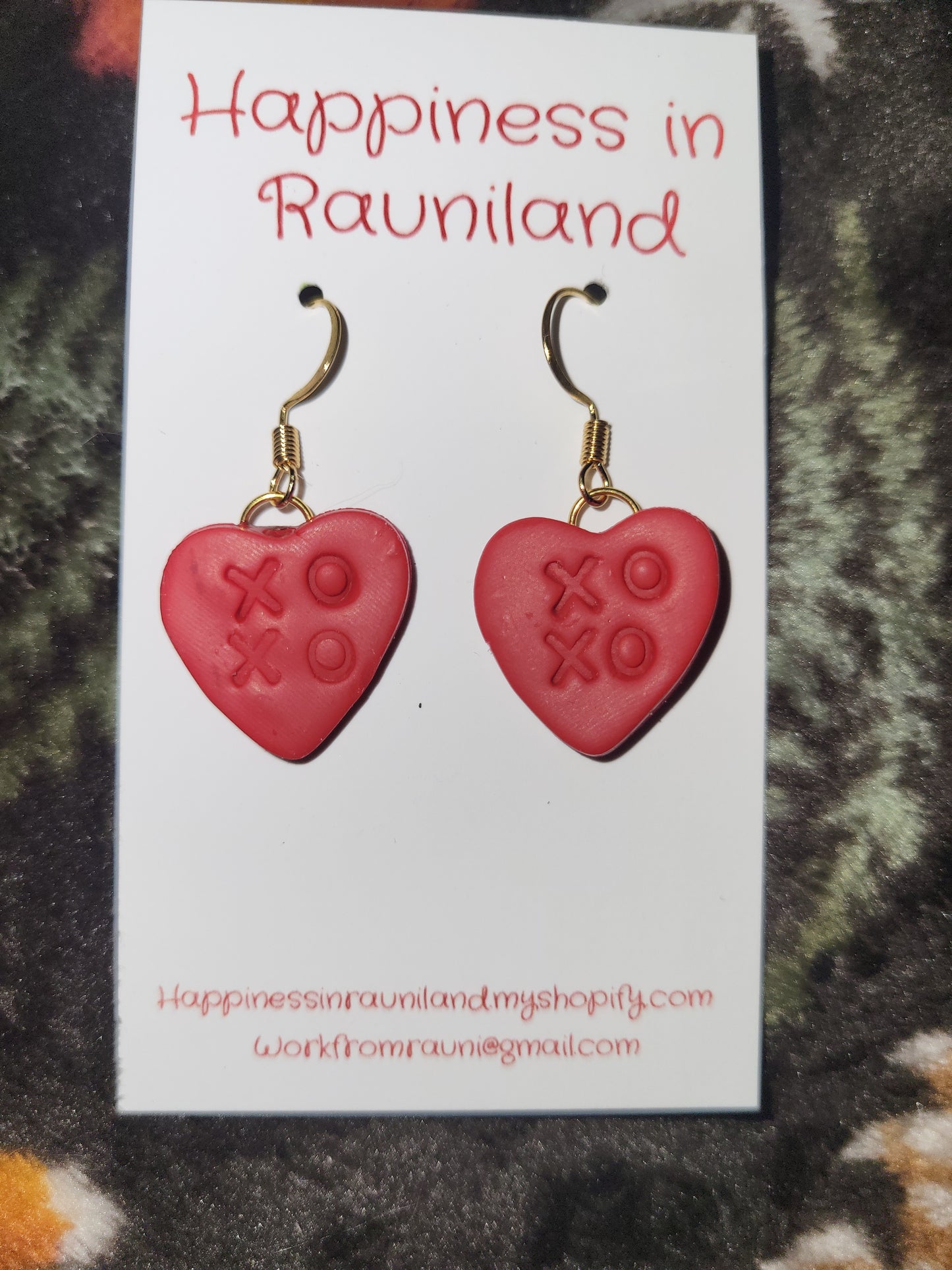 Handmade dangling "XOXO" earrings