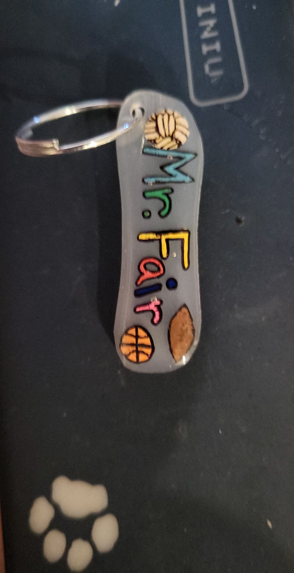 Name tag keychain with small pictures