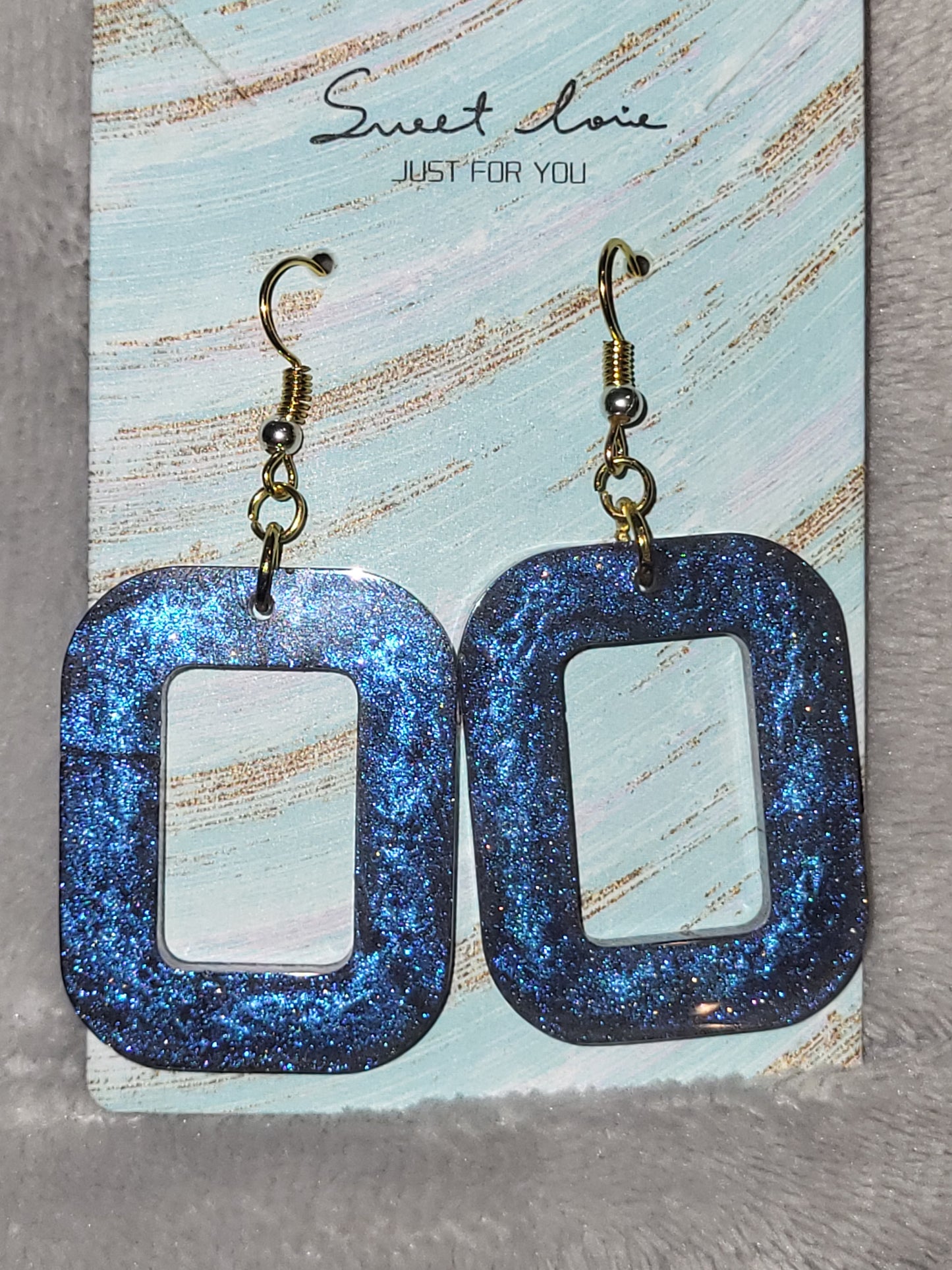 Homemade purple/blue dangling earrings