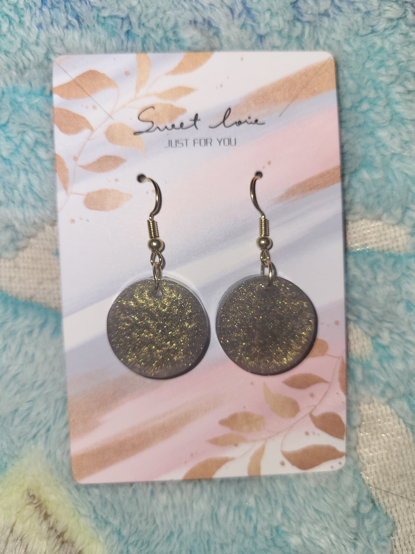 Homemade uv resin earrings