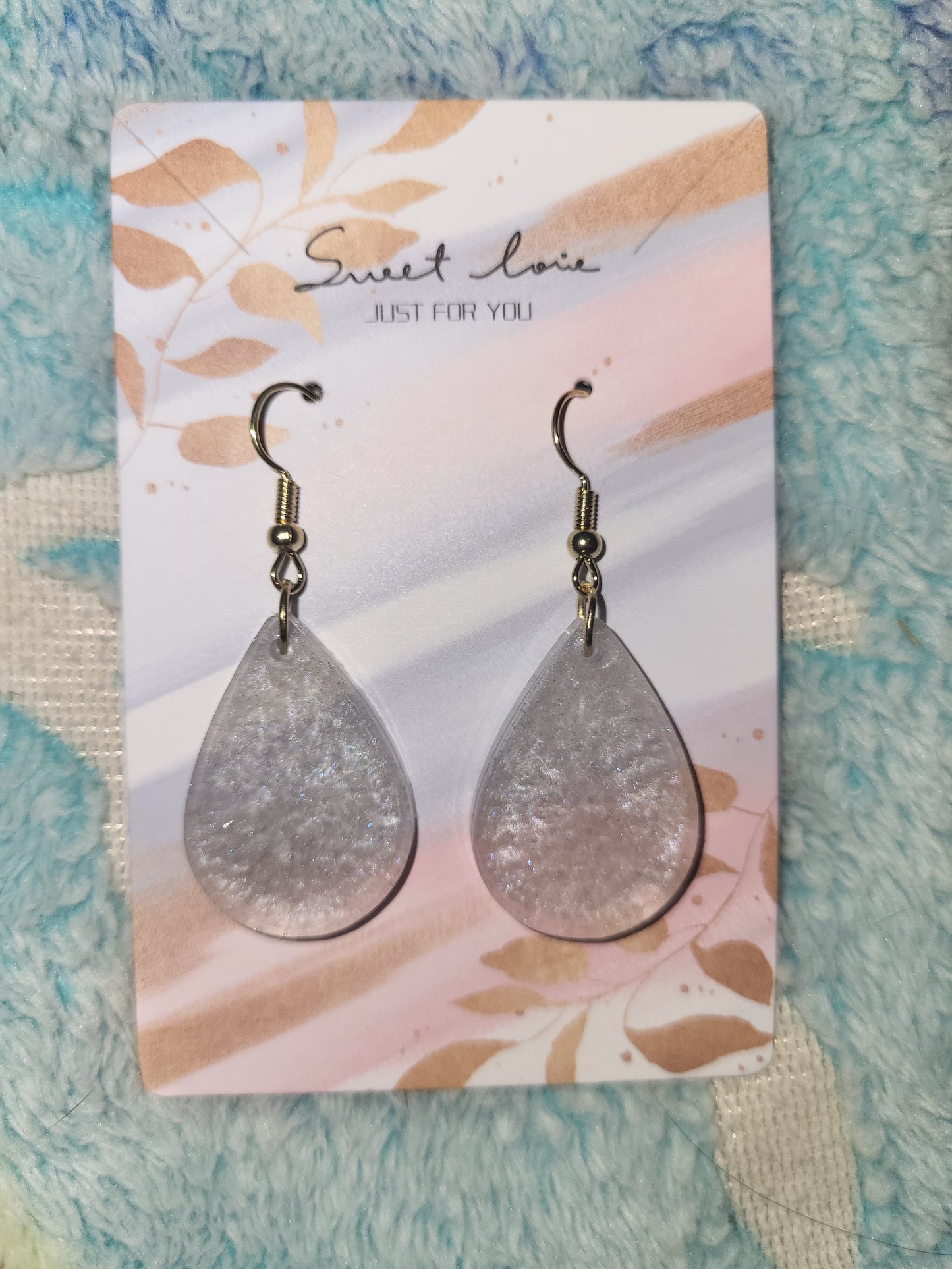 Homemade uv resin earrings