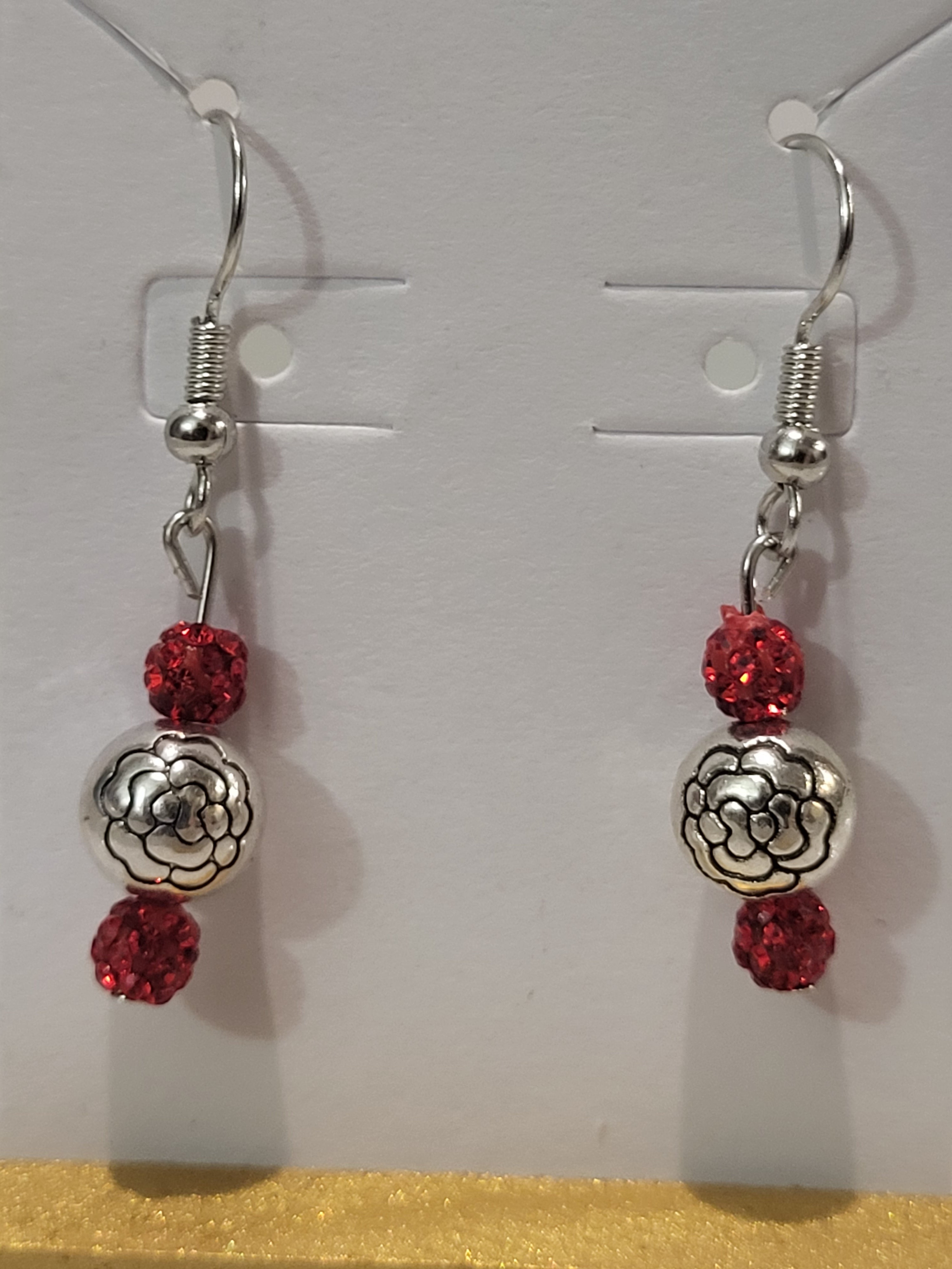 Valentine's day inspired earrings 🌹