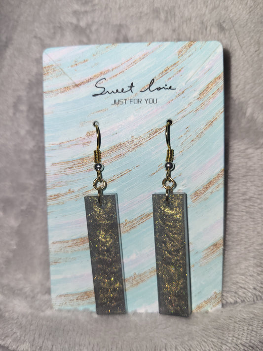 Homemade green dangling earrings