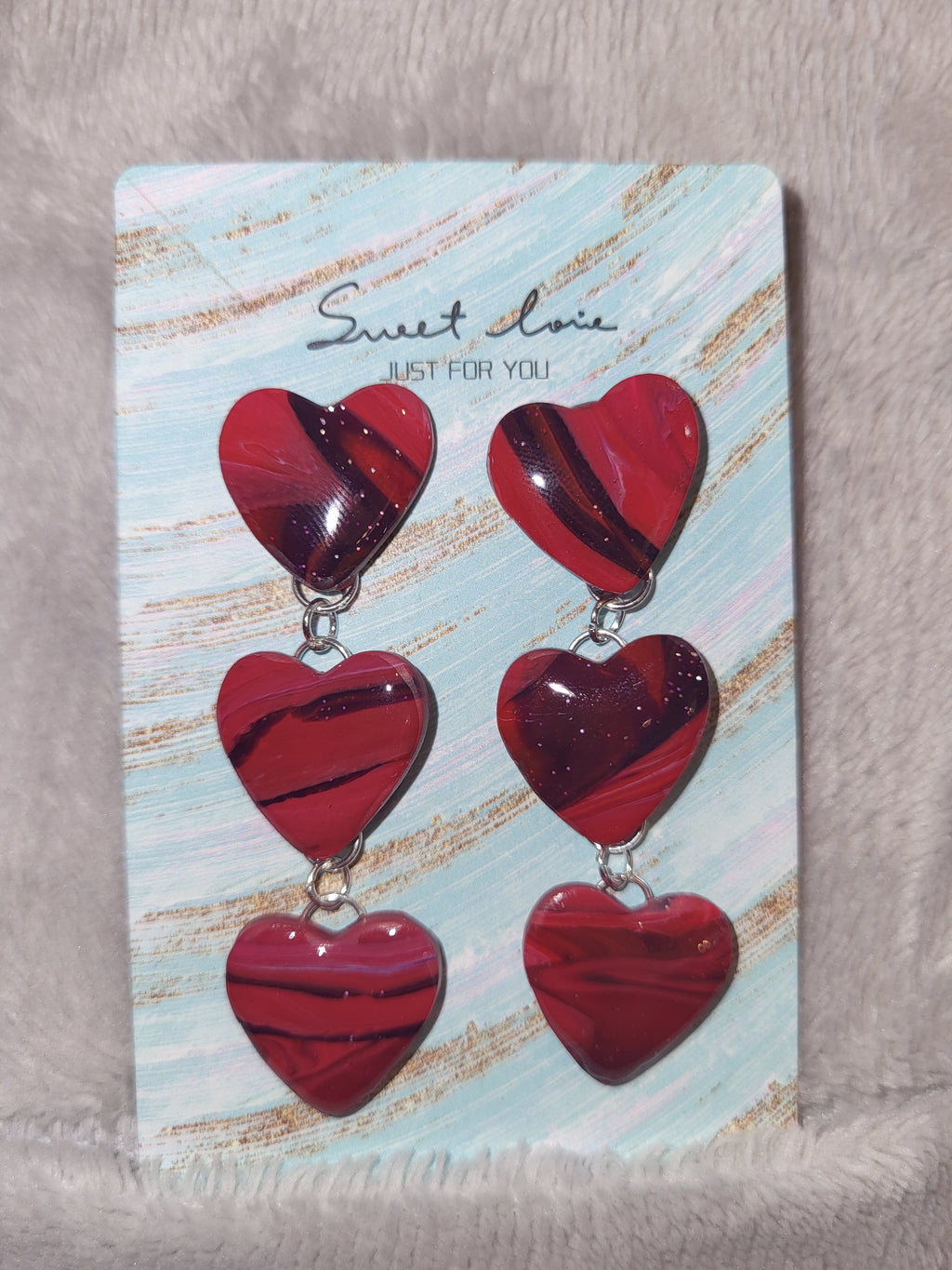 Valentine's day homemade jewelry 😍 studs with dangling hearts