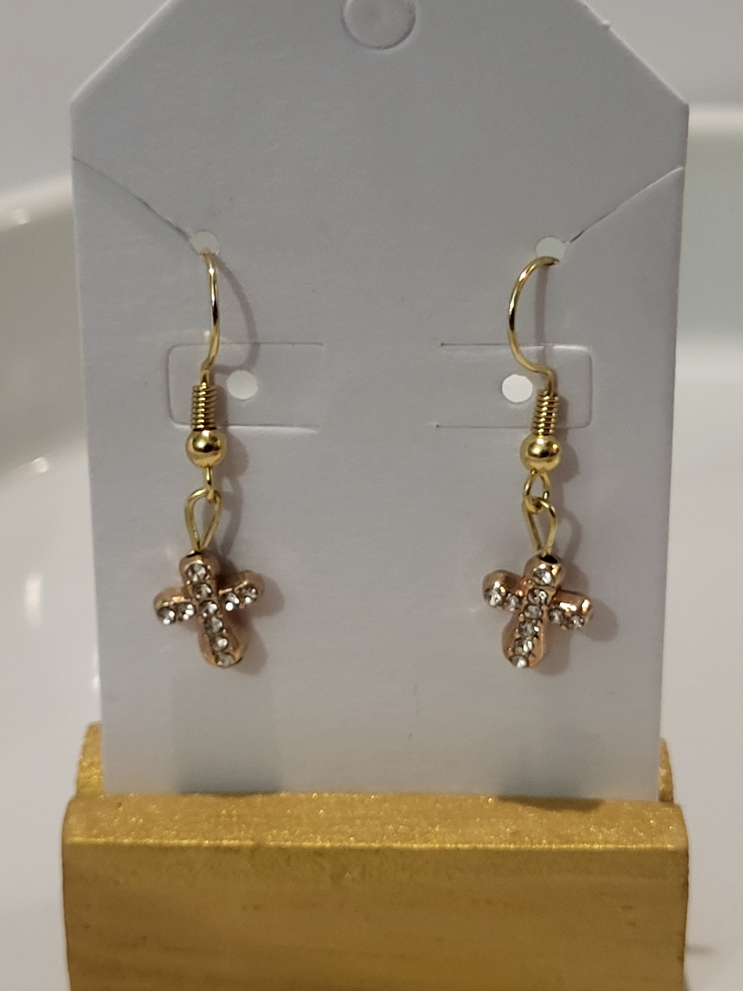 Cross earrings-gold